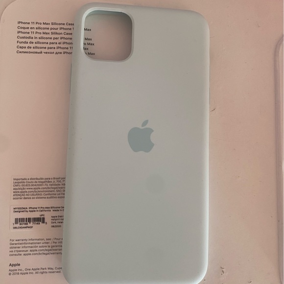 IPHONE 11 PRO MAX BLUE SILICONE CASE - Picture 1 of 2